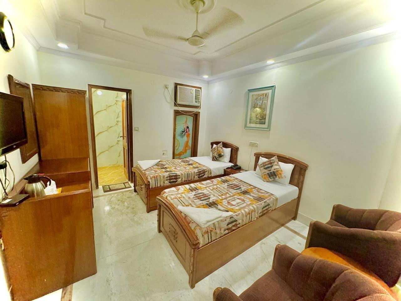 Hotel Pablas International, New Delhi, Near Metro Exteriér fotografie