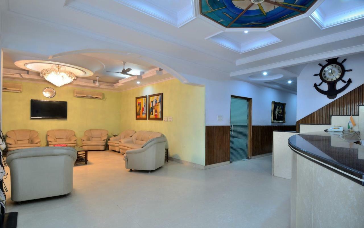 Hotel Pablas International, New Delhi, Near Metro Exteriér fotografie